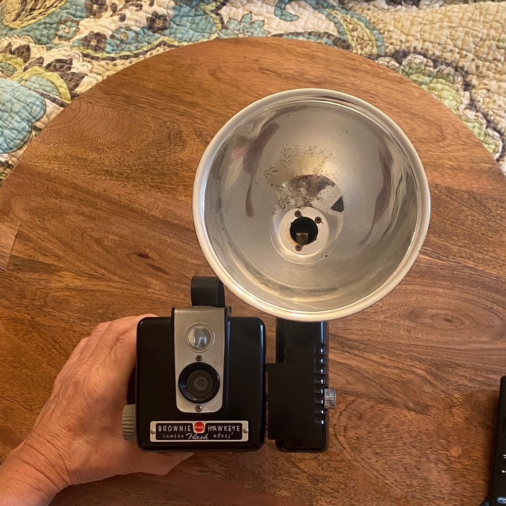 Vintage Kodak Brownie Hawkeye Flash Model Camera
